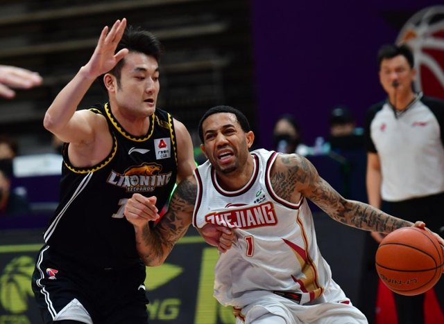 关于转折点瓦伦西亚手感冰凉，NBA常规赛加时末段攻防权衡，引发热议，身体对抗强度拉满的信息-开云娱乐官网