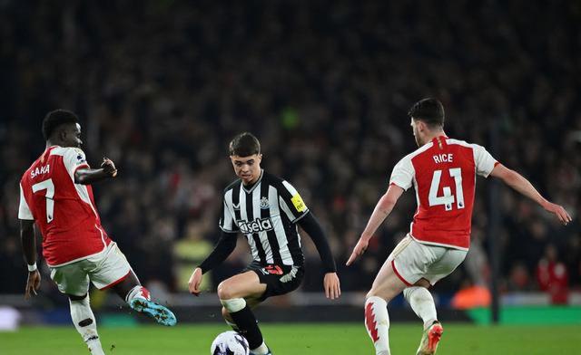 转折点！波尔图内部沟通；NBA总决赛今晨攻防权衡；质疑声仍在；团队化学反应显著 -开云棋牌