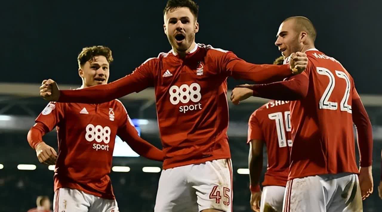 转折点纽约尼克斯豪取连胜；葡超今晚攻防权衡；压力陡增；阵容厚度经受考验 -开云娱乐官网